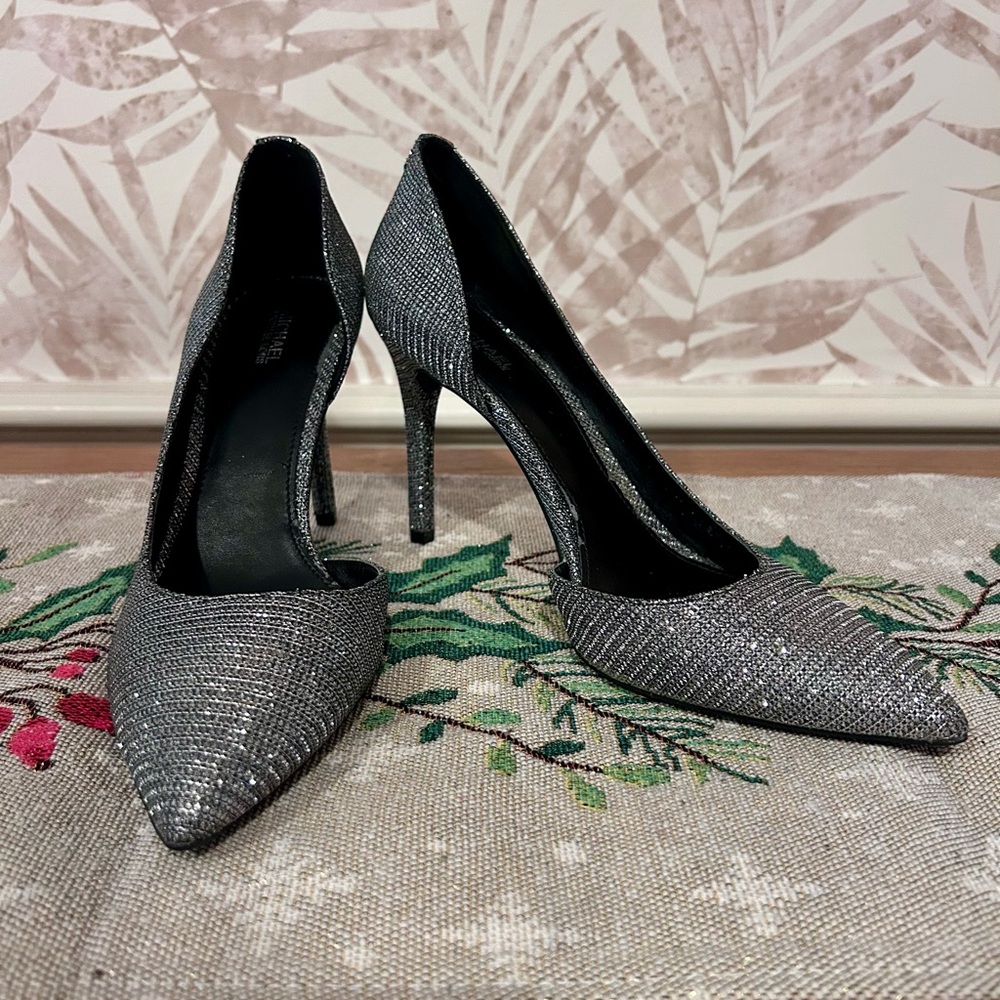 Michael Kors Dorothy Flex d'Orsay Pumps Size 9.5 - Picture 2 of 10